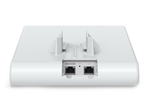 Ubiquiti UniFi U6 Mesh Pro