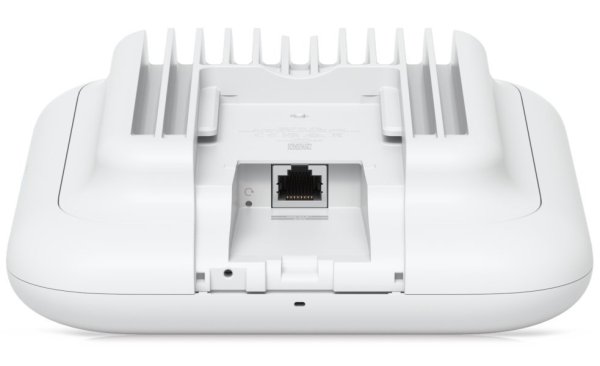 Ubiquiti UniFi U7 Outdoor