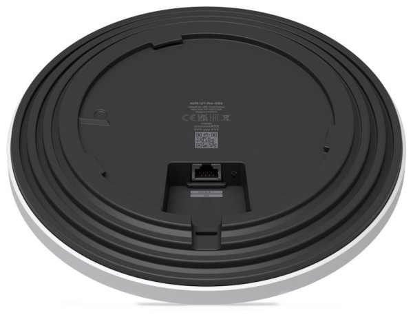 Ubiquiti UniFi U7 Pro XGS