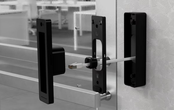 Ubiquiti Reader Pro Angle Mount Black