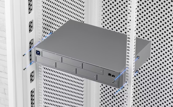 Ubiquiti UniFi UNAS Pro